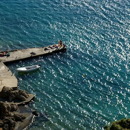 Superior Sea Side View Gæstehus 3*