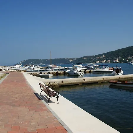 Superior Sea Side View 3*