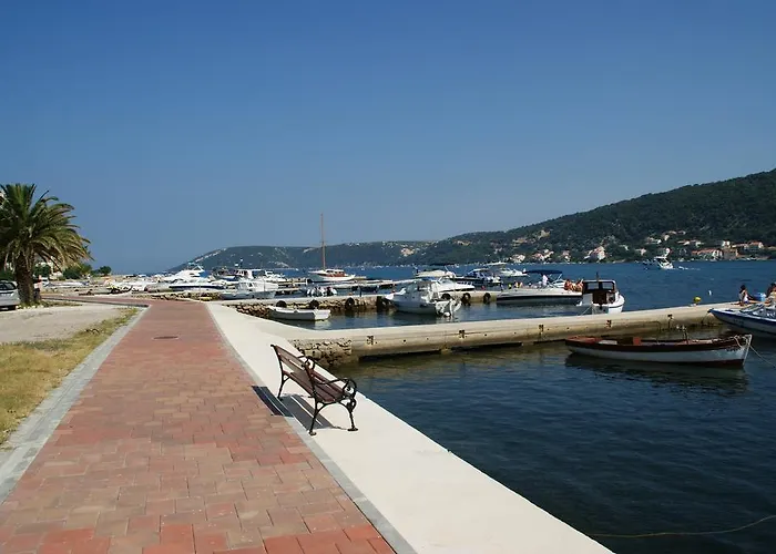 Superior Sea Side View 3*